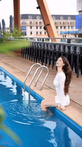 Đặng Thanh Giang tỏa sáng như công chúa trong bộ váy cưới tại show diễn Đỗ Long - Ảnh 5. Đặng Thanh Giang tỏa sáng như công chúa trong bộ váy cưới tại show diễn Đỗ Long - Ảnh 5.
