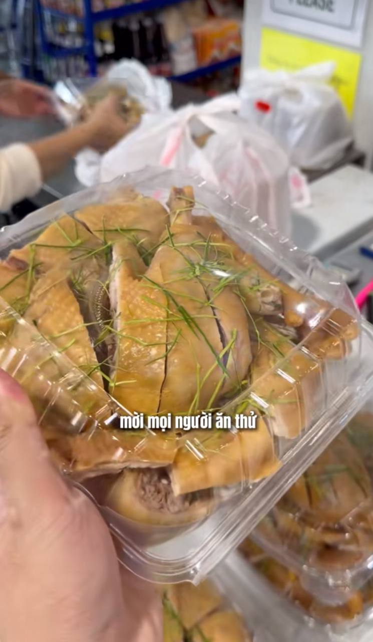Tiệm cơm Cơm Chỉ ở chợ T&acirc;n B&igrave;nh: Điểm đến ẩm thực Việt tại Houston - Ảnh 3.