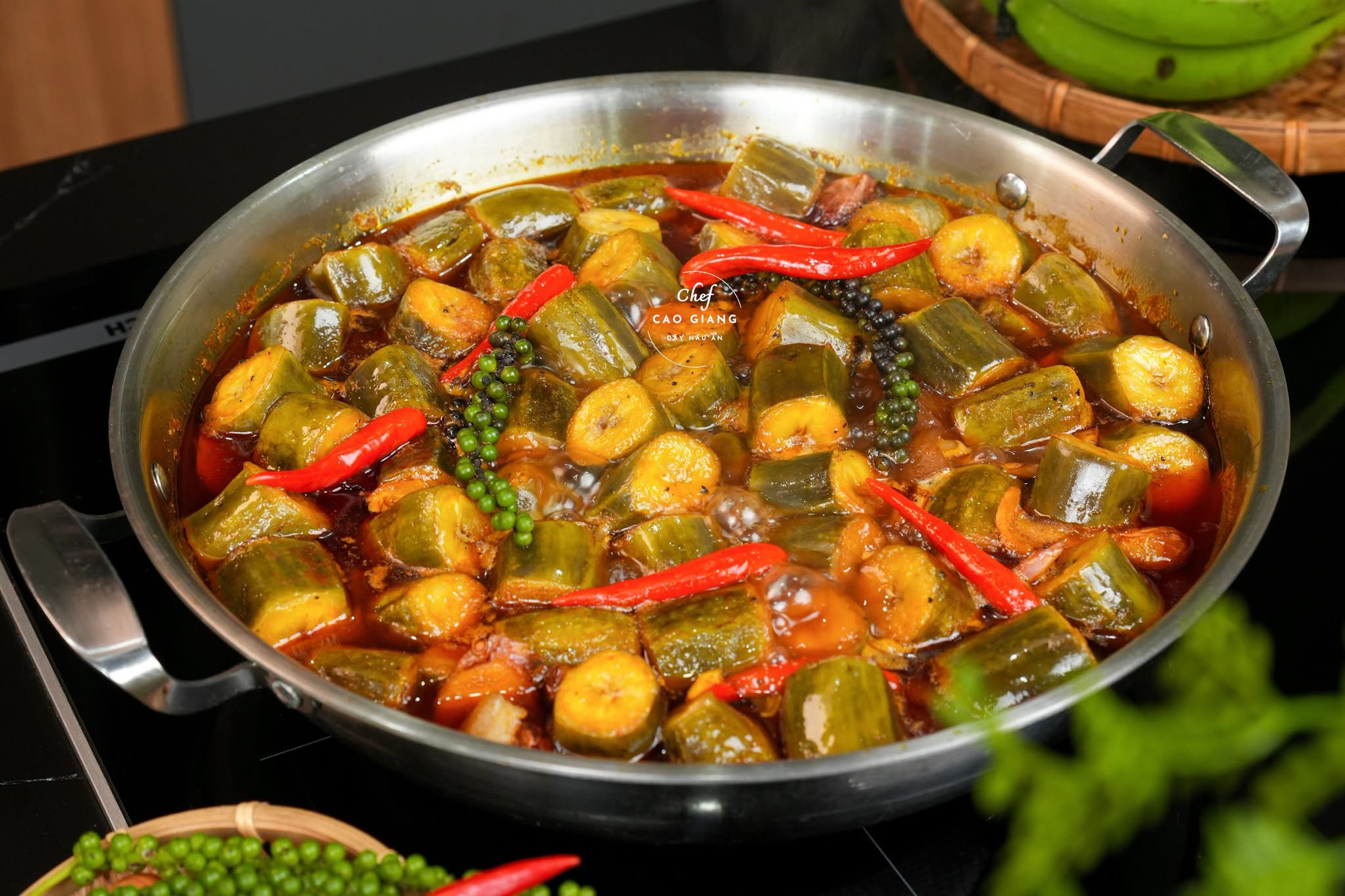 Chuối kho nguy&ecirc;n miếng &ndash; M&oacute;n ăn hot trend g&acirc;y bất ngờ bởi vị b&ugrave;i, dẻo, đậm đ&agrave; - Ảnh 5.