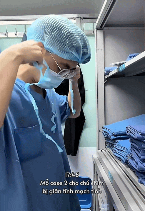 C&ocirc; sinh vi&ecirc;n ng&agrave;nh y mang cả s&aacute;ch đến rạp phim hẹn h&ograve; v&agrave; chuyện t&igrave;nh 