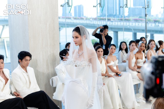 Hương Giang &acirc;m thầm sửa lại v&ograve;ng 1 kh&ocirc;ng ai hay- Ảnh 2.