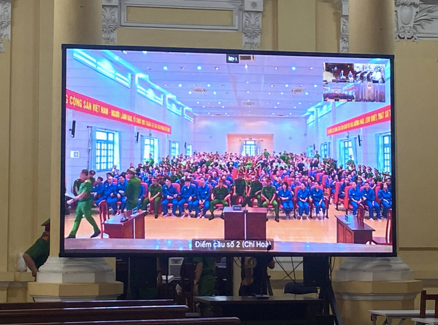 Phiên tòa 227 bị cáo trong chuyên án ma túy VN10: Hơn 100 luật sư tham gia bào chữa đã có mặt - Ảnh 15. Phiên tòa 227 bị cáo trong chuyên án ma túy VN10: Hơn 100 luật sư tham gia bào chữa đã có mặt - Ảnh 15.