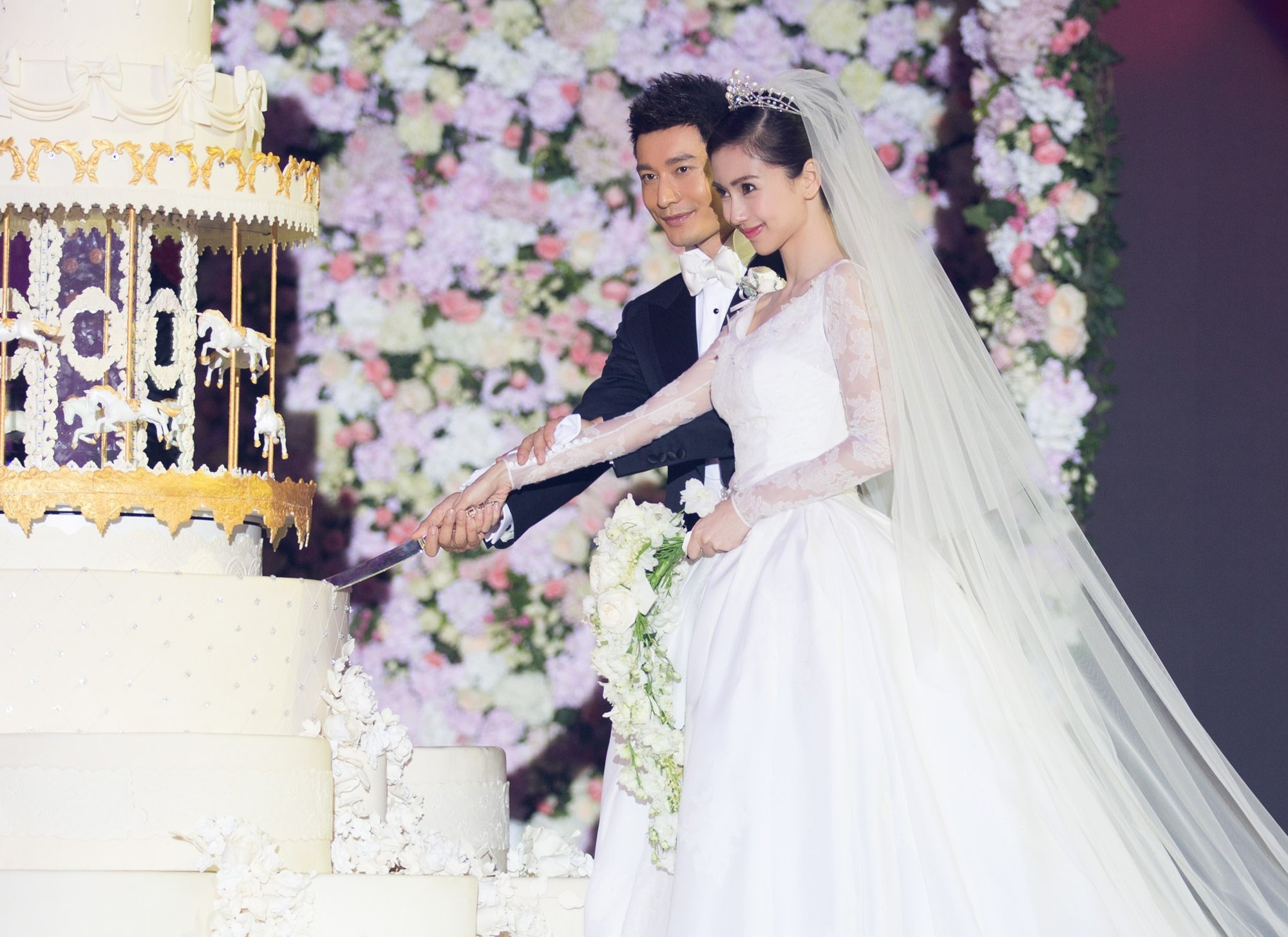 Những đ&aacute;m cưới tốn k&eacute;m nhất Cbiz: H&ocirc;n lễ của Huỳnh Hiểu Minh - Angelababy chưa bằng cặp đ&ocirc;i chi 2730 tỷ - Ảnh 8.