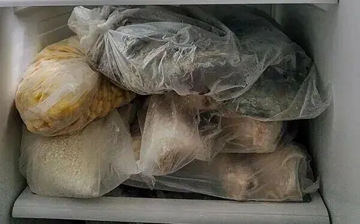 Người đ&agrave;n &ocirc;ng su&yacute;t chết v&igrave; ngộ độc aflatoxin, b&aacute;c sĩ cảnh b&aacute;o tất cả những ai đang cất trữ đồ kh&ocirc;, gia vị - Ảnh 4.