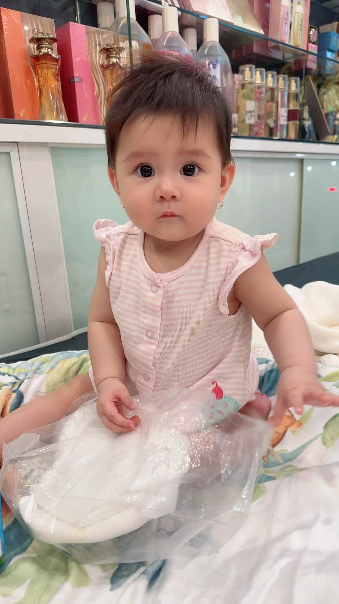 Nam diễn viên chuyên trị vai ác ròng rã tìm con suốt 9 năm, ái nữ 7 tháng tuổi xinh xắn giống bố như đúc - Ảnh 3.