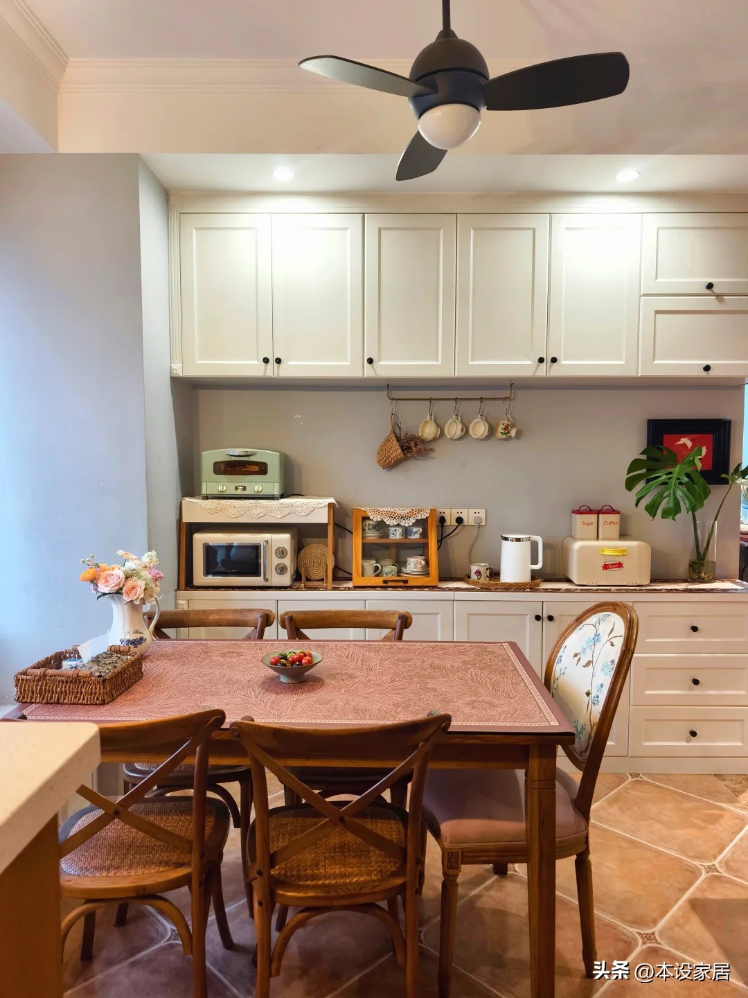 Bà mẹ 2 con sống 8 năm trong căn hộ 98m² vẫn gọn như mới: Cách sắp xếp nhà khiến nhiều người muốn học theo - Ảnh 5.