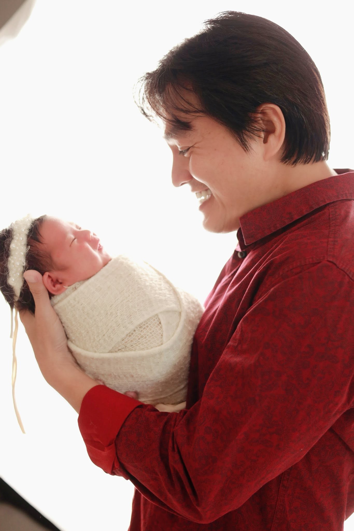 Nam diễn viên chuyên trị vai ác ròng rã tìm con suốt 9 năm, ái nữ 7 tháng tuổi xinh xắn giống bố như đúc - Ảnh 6.