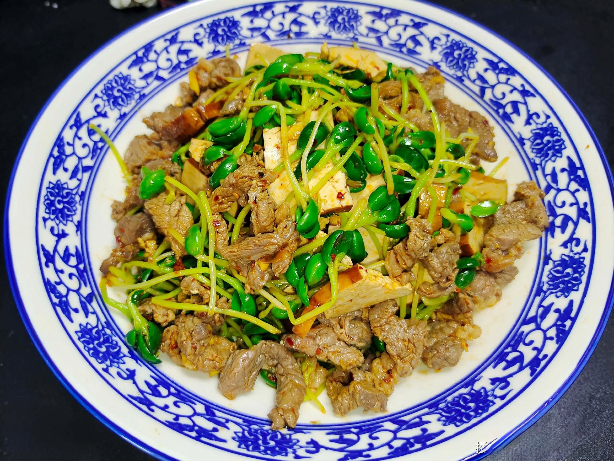 Chỉ mất 10 phút, trộn 3 nguyên liệu này là có món ăn ngon đậm đà với rau và thịt, rất đưa cơm - Ảnh 10. Chỉ mất 10 phút, trộn 3 nguyên liệu này là có món ăn ngon đậm đà với rau và thịt, rất đưa cơm - Ảnh 10.