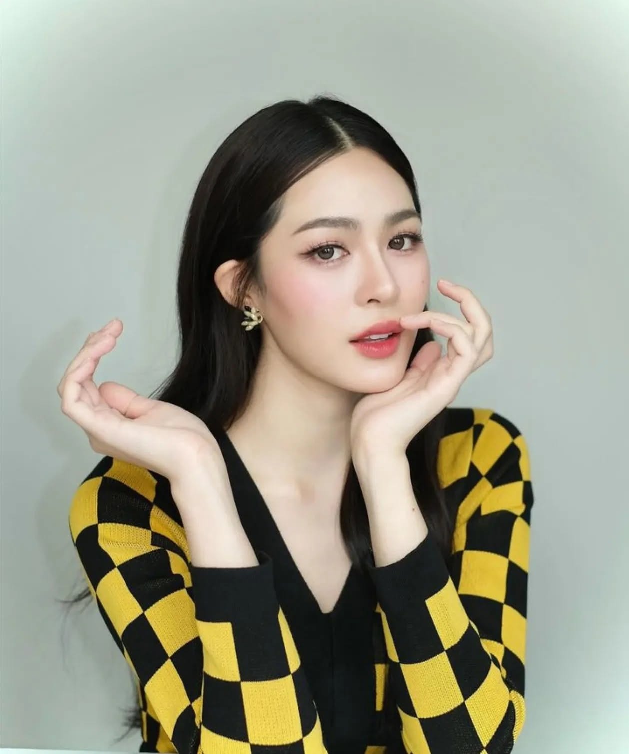 Mỹ nh&acirc;n 9x trở th&agrave;nh 
