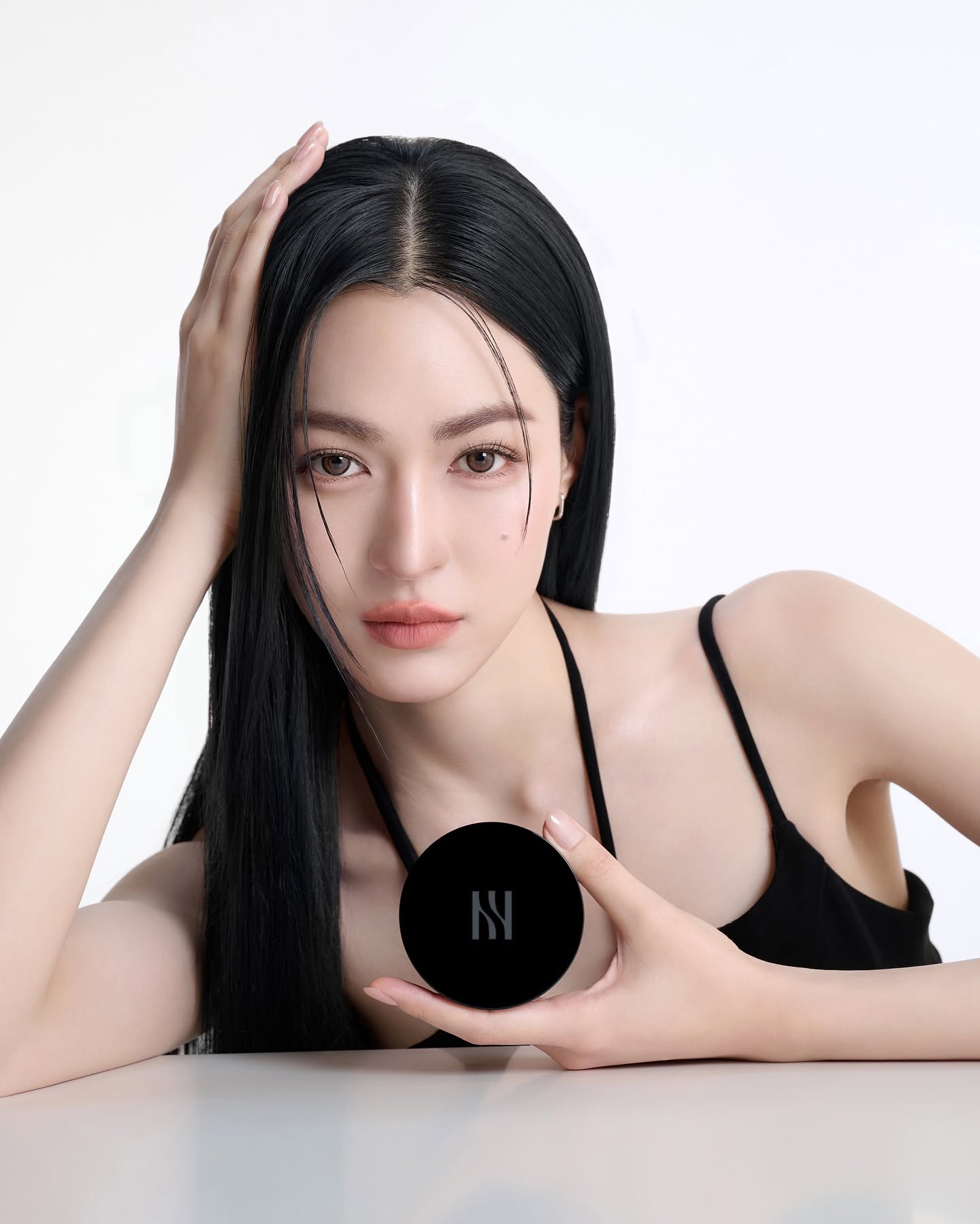 Mỹ nh&acirc;n 9x trở th&agrave;nh 