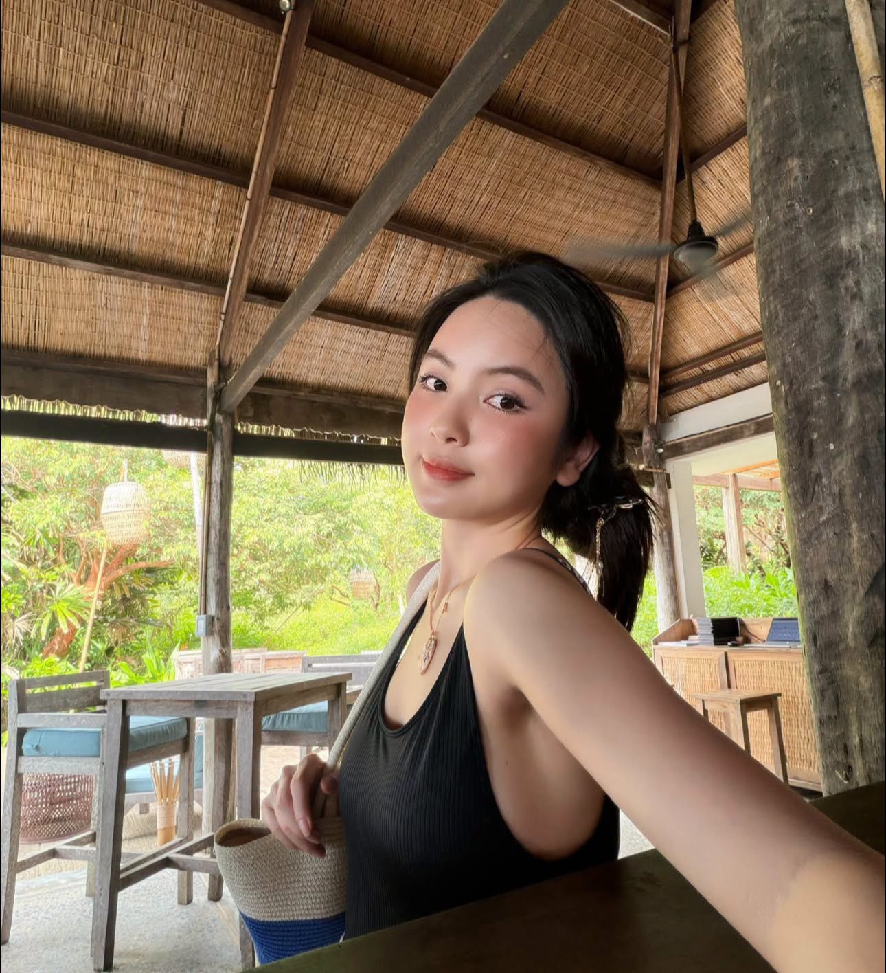 Chu Thanh Huyền đ&aacute;p trả b&igrave;nh luận ch&ecirc; v&ograve;ng 1 