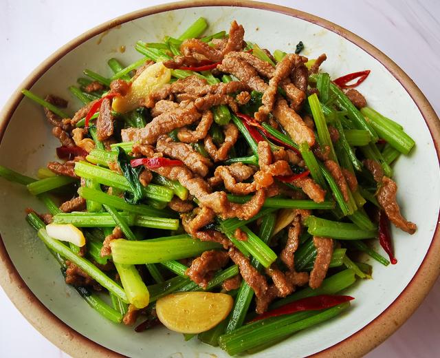 4 Món ăn ngon giàu kali dễ làm cho sức khỏe tỳ vị và làn da rạng rỡ - Ảnh 1. 4 Món ăn ngon giàu kali dễ làm cho sức khỏe tỳ vị và làn da rạng rỡ - Ảnh 1.