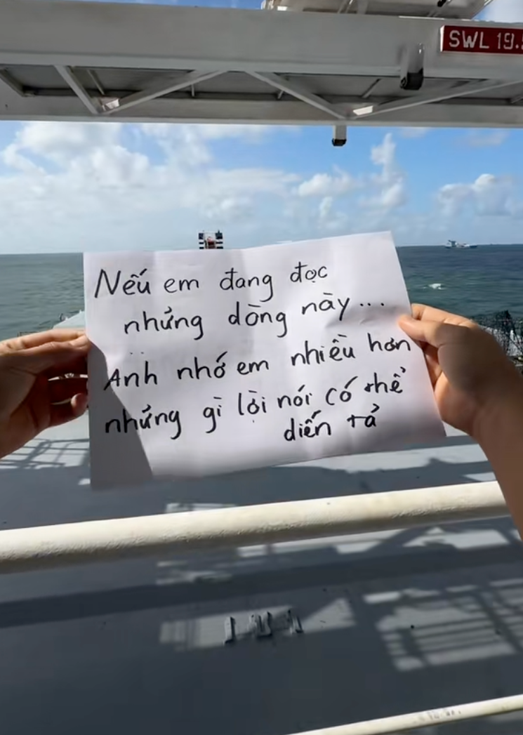 &ldquo;Lấy chồng như vậy th&igrave; lấy l&agrave;m g&igrave;?&rdquo; C&acirc;u trả lời của c&ocirc; vợ 5 năm l&agrave;m hậu phương cho chồng thủy thủ Viễn Dương khiến ai nghe cũng phải bật cười- Ảnh 10.