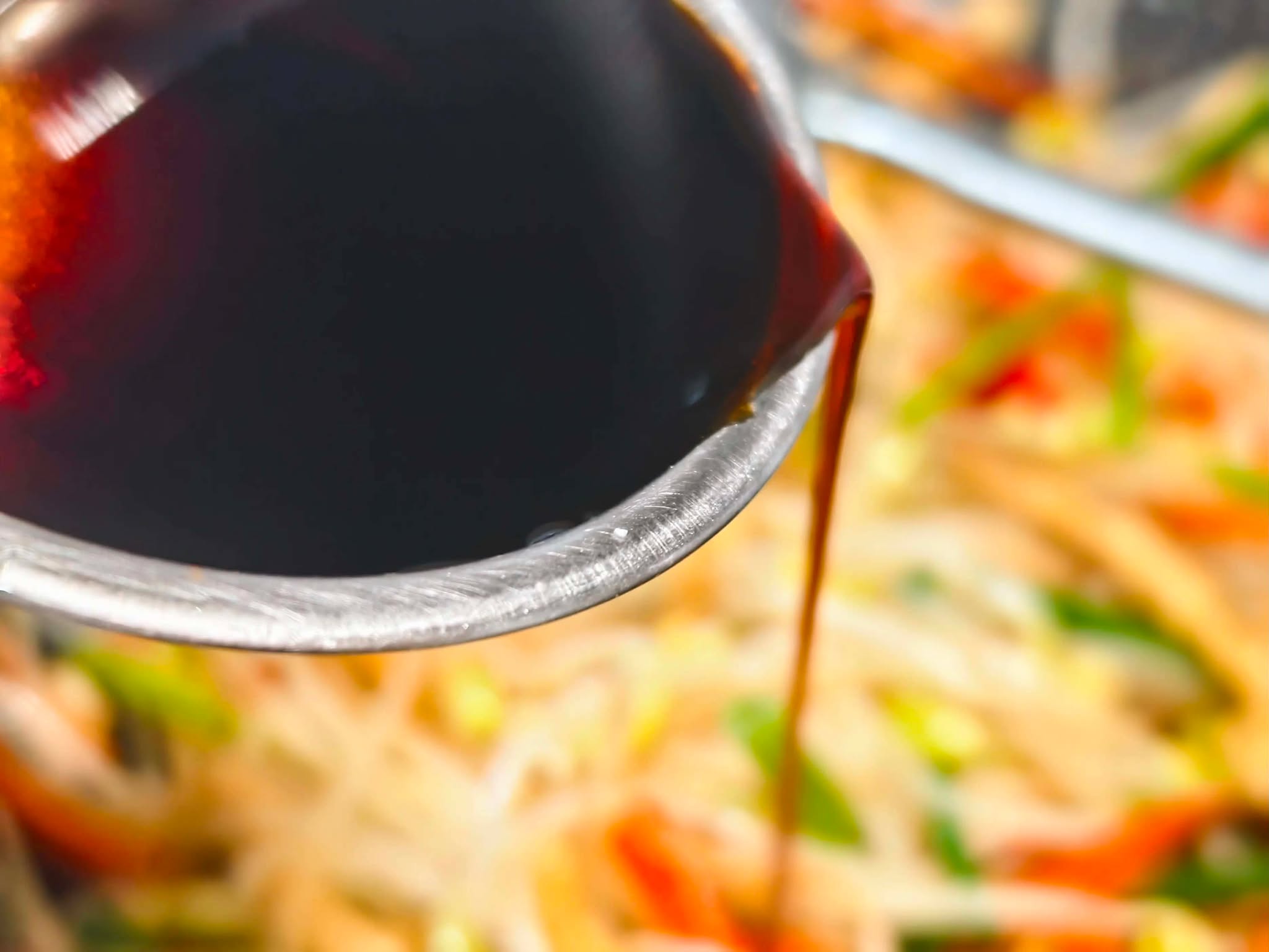 Món xào đậu phụ với 4 nguyên liệu rẻ tiền ngon miệng cho ngày mưa - Ảnh 6. Món xào đậu phụ với 4 nguyên liệu rẻ tiền ngon miệng cho ngày mưa - Ảnh 6.