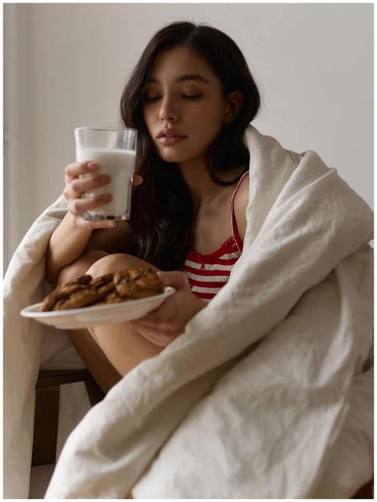 Kh&ocirc;ng dung nạp lactose kh&ocirc;ng c&oacute; nghĩa phải bỏ sữa - chỉ cần hiểu đ&uacute;ng sữa kh&ocirc;ng lactose l&agrave; g&igrave;, v&agrave; biết c&aacute;ch đọc nh&atilde;n để kh&ocirc;ng bị nhầm bởi những chi&ecirc;u marketing na n&aacute; nhau. - Ảnh 1.
