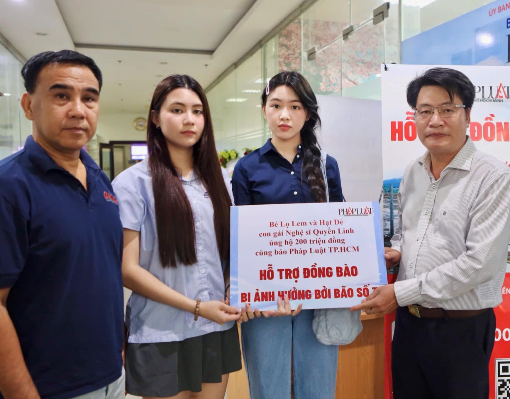Cuộc sống sang chảnh của Lọ Lem: Từ c&ocirc; b&eacute; 3 tuổi nhận job đến tỷ ph&uacute; tuổi 16 - Ảnh 11.