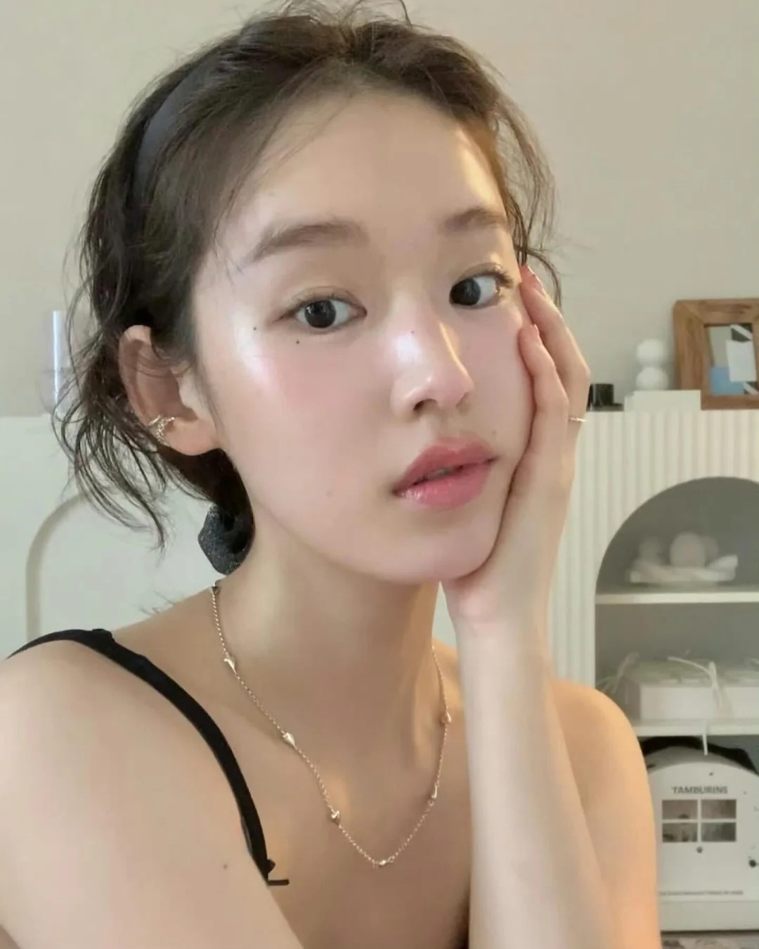 T&ocirc;i kh&ocirc;ng tốn tiền vẫn chăm da chống l&atilde;o h&oacute;a nhờ 5 th&oacute;i quen n&agrave;y - Ảnh 1.