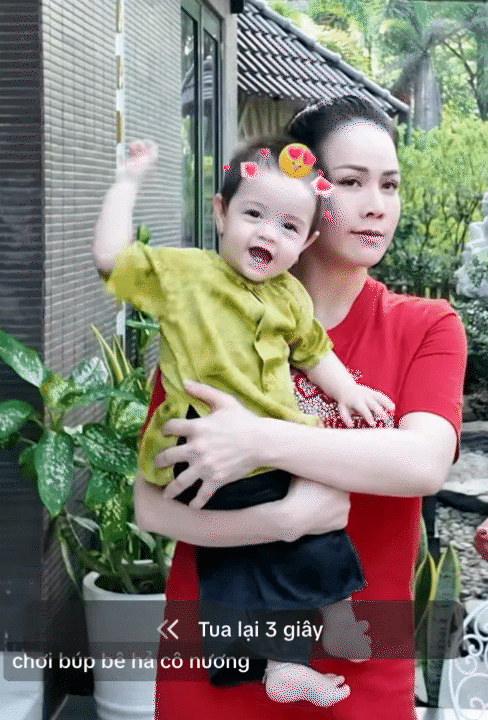 Con gái Puka - Gin Tuấn Kiệt được ba mẹ đưa về quê ngoại,