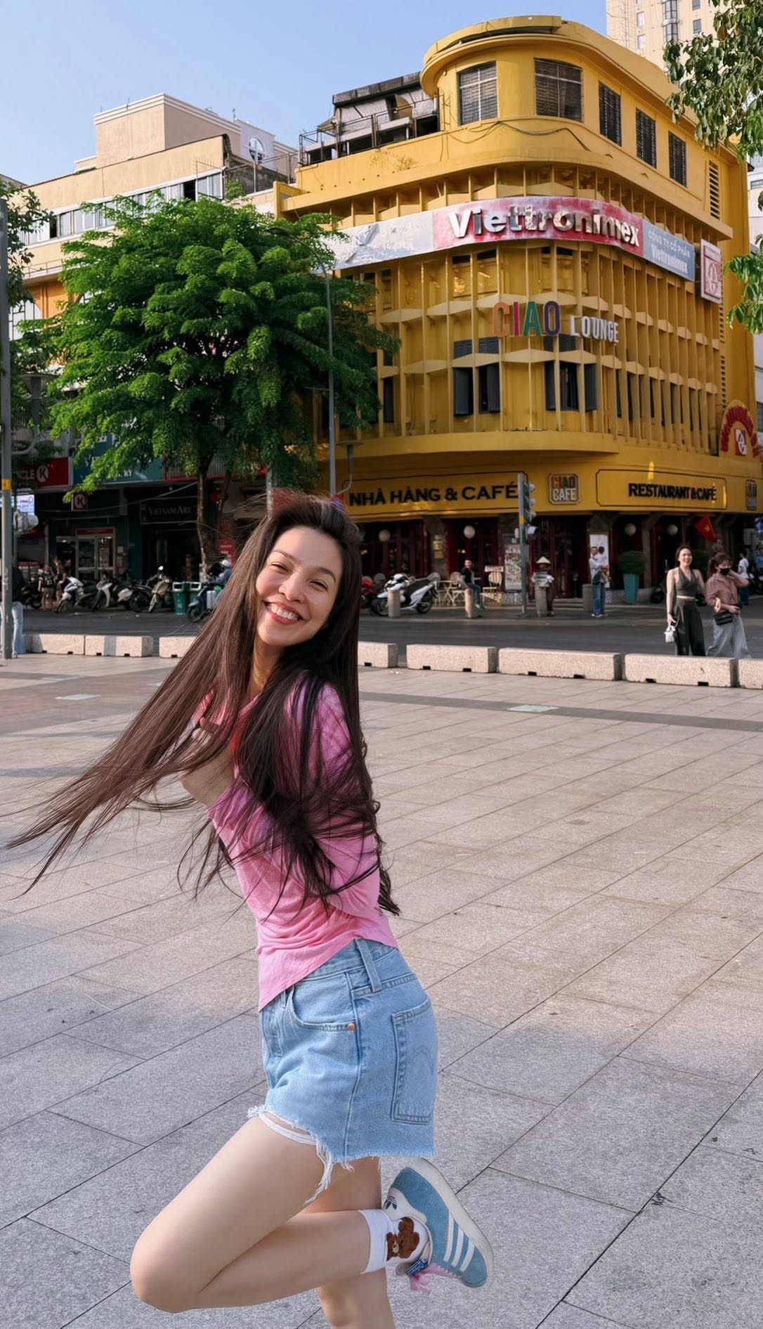 Mỹ nh&acirc;n l&agrave; ngoại lệ của showbiz Việt: Tuổi 45 vẫn trẻ mướt như g&aacute;i đ&ocirc;i mươi, b&aacute;c sĩ chẩn đo&aacute;n 