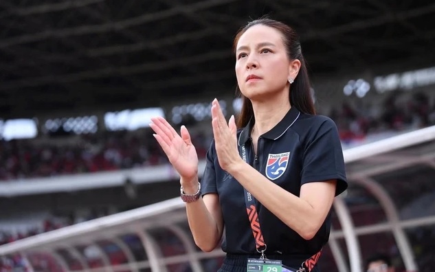 Madam Pang phản ứng bất ngờ sau thất bại của ĐT Th&aacute;i Lan tại AFF Cup 2026 - Ảnh 2.