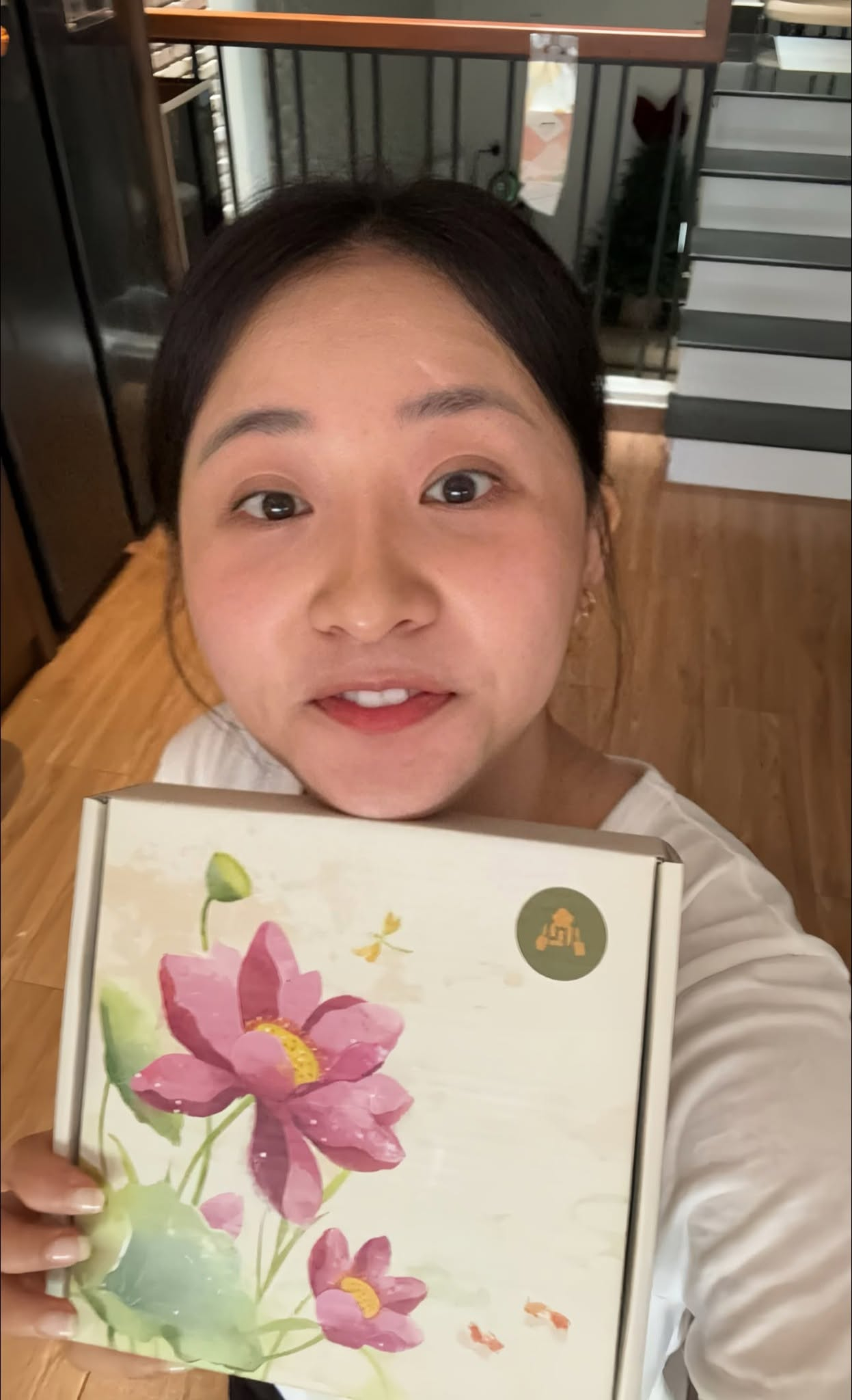 T&igrave;nh h&igrave;nh kinh doanh b&aacute;nh Trung thu Quang Linh Food v&agrave; chị g&aacute;i Quang Linh Vlogs 2026 - Ảnh 1.
