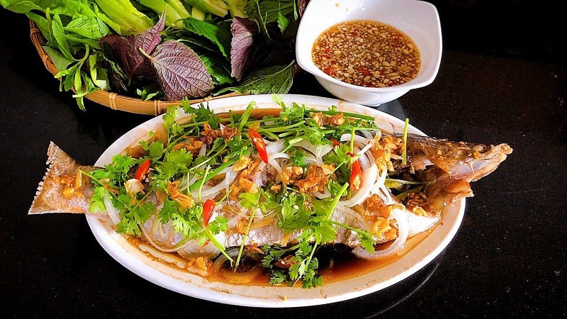 Nếu bạn muốn l&agrave;m m&oacute;n c&aacute; hấp ngon tại nh&agrave;, đừng chọn t&ugrave;y tiện: Đ&acirc;y l&agrave; những loại c&aacute; n&agrave;y l&agrave;m m&oacute;n ăn ngon nhất - Ảnh 1.
