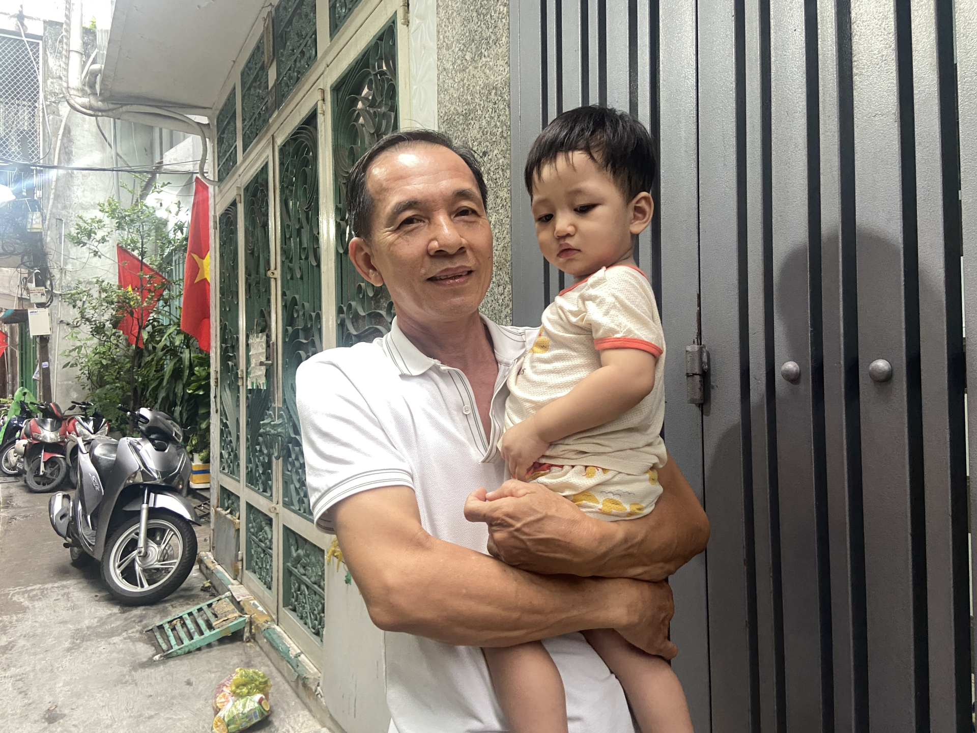 Lễ giỗ chung 14 người mất v&igrave; Covid-19 tại tp . Hcm: K&yacute; ức kh&ocirc;ng thể qu&ecirc;n - Ảnh 6.