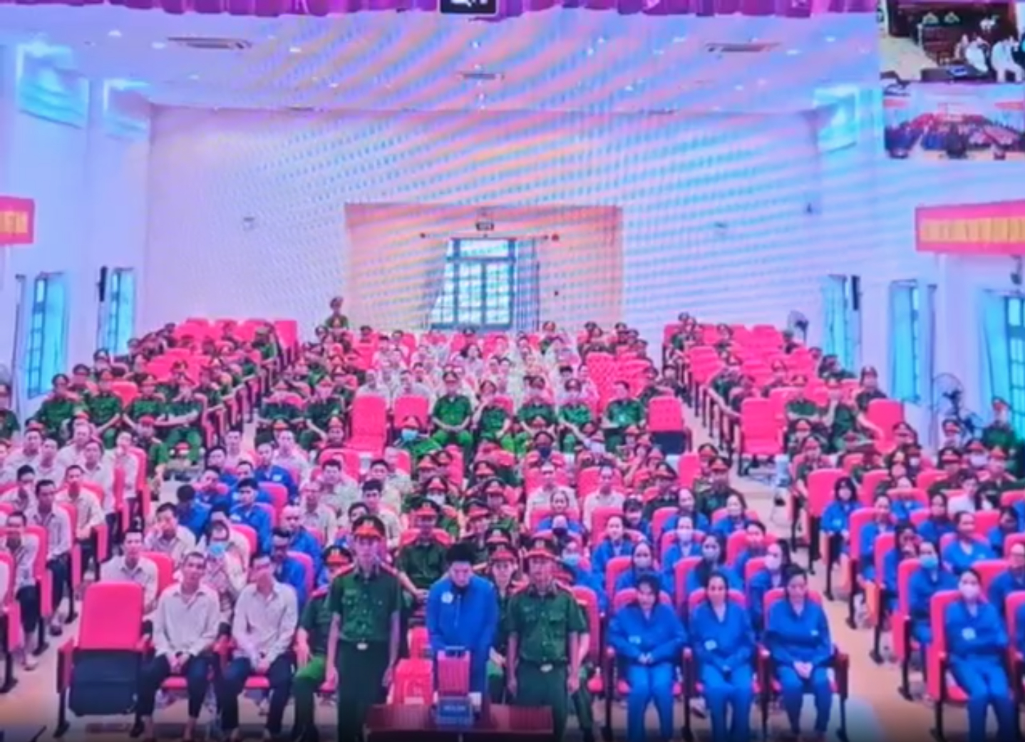 Ca sĩ Chi D&acirc;n v&agrave; An T&acirc;y bị đề nghị &aacute;n t&ugrave; trong vụ &aacute;n ma t&uacute;y lớn 2026 - Ảnh 1.