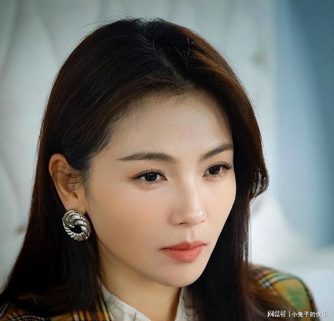 Tiền nhiều để làm gì? Nàng A Châu Lưu Đào ở tuổi 48 gửi một lời cảnh tỉnh đến phụ nữ sau 45: Đừng tiếp tục “cố chịu”- Ảnh 4.