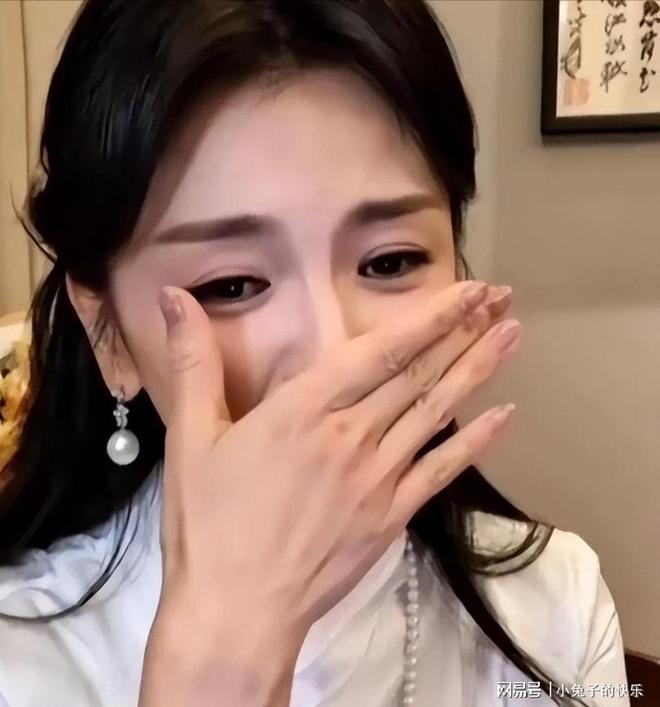 Tiền nhiều để làm gì? Nàng A Châu Lưu Đào ở tuổi 48 gửi một lời cảnh tỉnh đến phụ nữ sau 45: Đừng tiếp tục “cố chịu”- Ảnh 6.