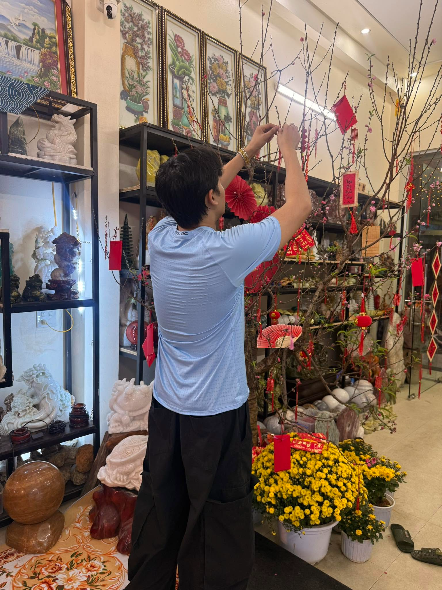 Căn nh&agrave; ở qu&ecirc; của Phạm Ki&ecirc;n - t&igrave;nh trẻ k&eacute;m Diệp L&acirc;m Anh 11 tuổi- Ảnh 9.