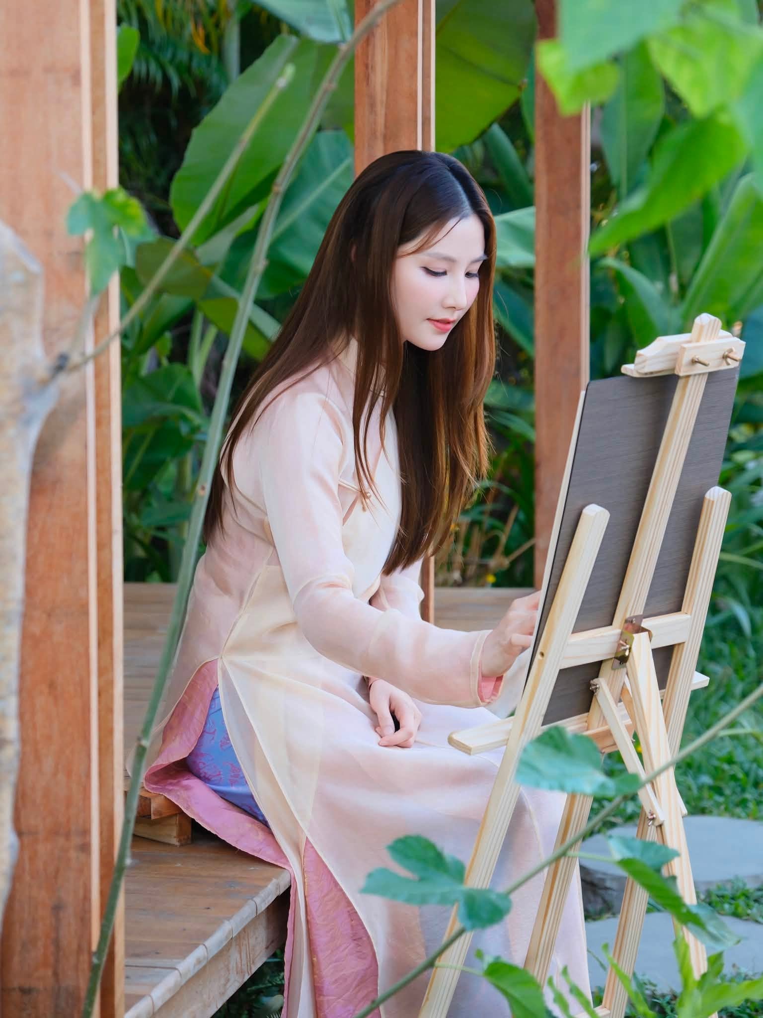 Nhan sắc kinh diễm của ngọc nữ v&igrave; Trấn Th&agrave;nh m&agrave; rũ bỏ h&igrave;nh tượng- Ảnh 4.