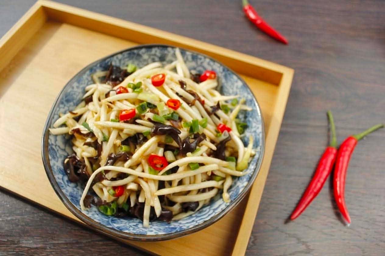 H&ocirc;m nay phải nấu 4 M&oacute;n ngon từ rau củ m&agrave;u trắng gi&uacute;p bổ kh&iacute; v&agrave; tăng cường miễn dịch  - Ảnh 5.