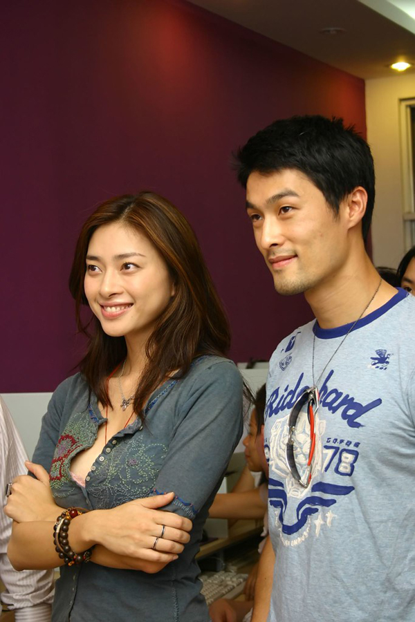 Huy Trần lên tiếng sau cái ôm của Ngô Thanh Vân và Johnny Trí Nguyễn- Ảnh 3.