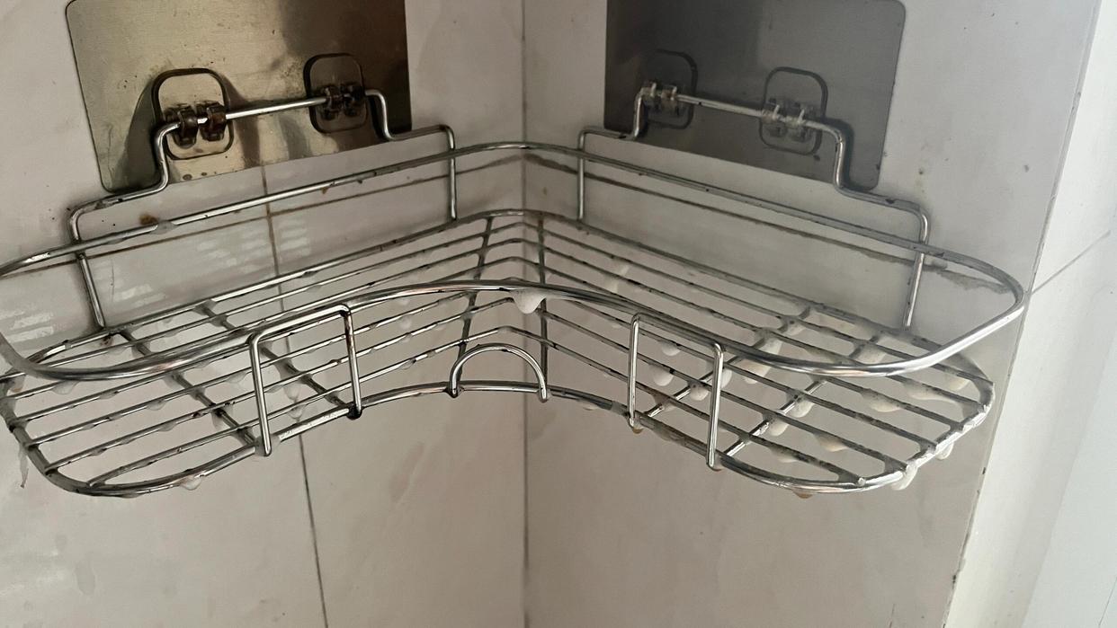 12 mẹo dọn nh&agrave; từ cư d&acirc;n mạng khiến nhiều người bất ngờ: To&agrave;n c&aacute;ch đơn giản nhưng xử l&yacute; đ&uacute;ng những chỗ kh&oacute; l&agrave;m sạch nhất - Ảnh 8.