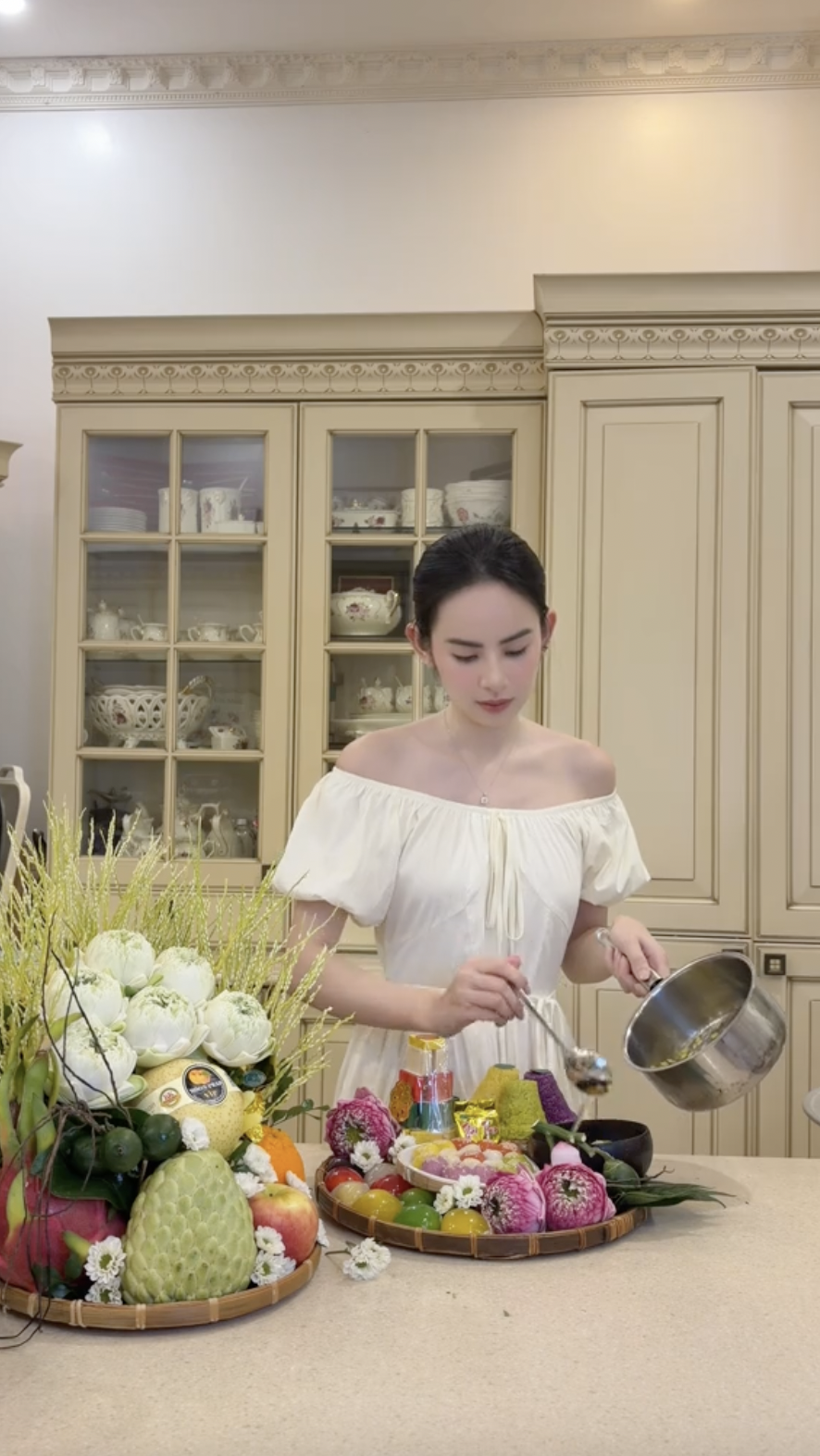 Căn bếp của mỹ nhân Nguyễn Hương Liên: Điểm nhấn trong cuộc sống gia đình 2026 - Ảnh 2. Căn bếp của mỹ nhân Nguyễn Hương Liên: Điểm nhấn trong cuộc sống gia đình 2026 - Ảnh 2.