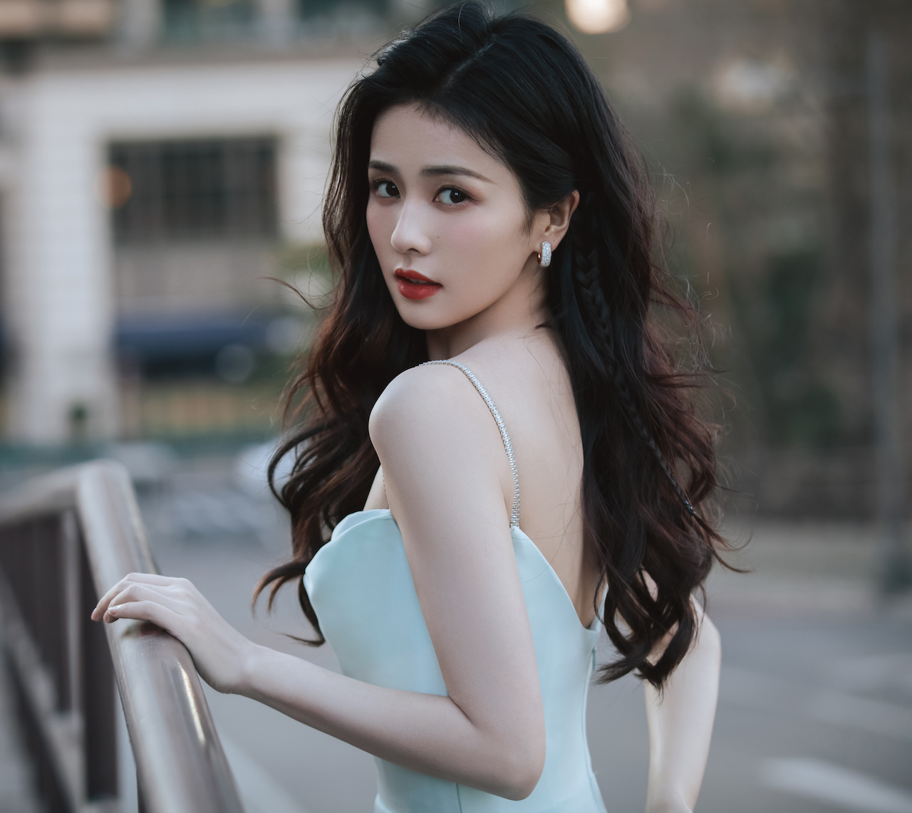 Bức ảnh vạch trần sự giả dối của Triệu Lộ Tư v&agrave; Bạch Lộc - Ảnh 8.