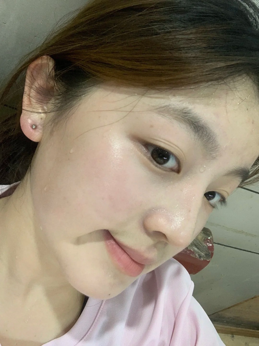 Lỗ ch&acirc;n l&ocirc;ng ng&agrave;y c&agrave;ng 