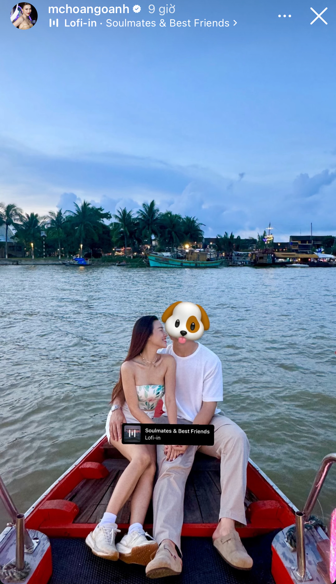 &Aacute; hậu Ho&agrave;ng Oanh c&ocirc;ng khai t&igrave;nh y&ecirc;u mới Sau ly h&ocirc;n: Ngại ngần b&ecirc;n cầu thủ điển trai - Ảnh 5.
