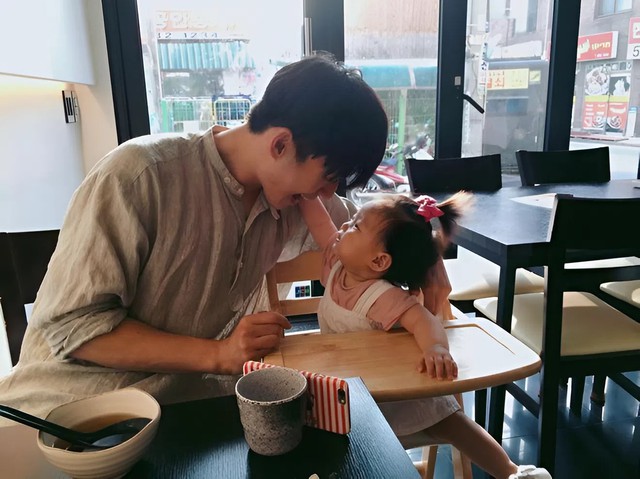 Một người cha c&oacute; 3 th&oacute;i quen n&agrave;y l&agrave; ph&uacute;c của con c&aacute;i- Ảnh 2.