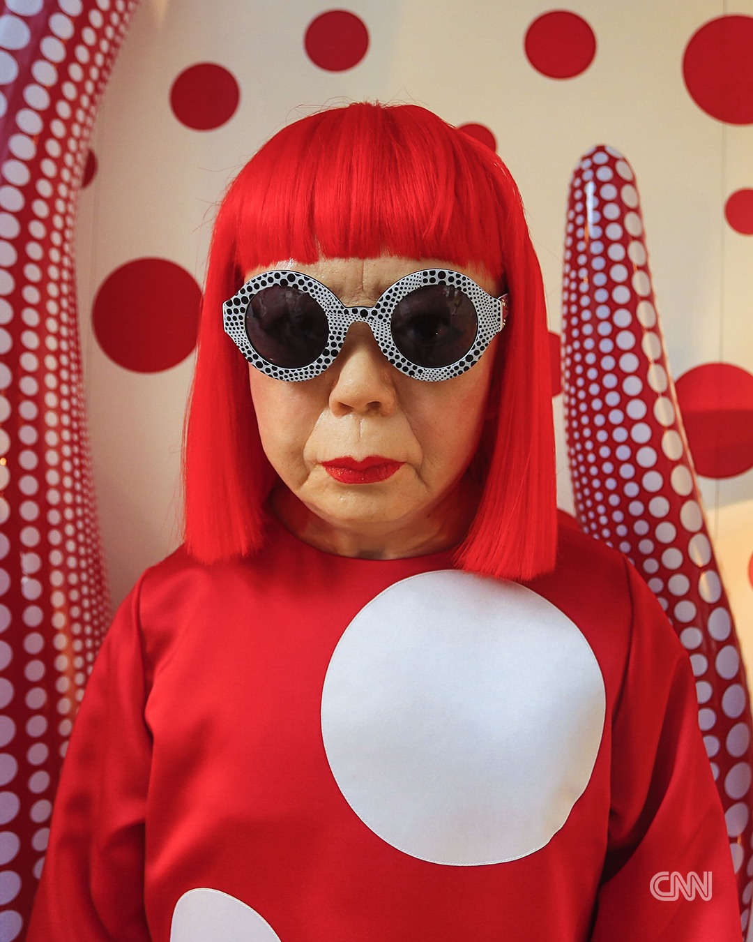 Yayoi Kusama qua đời 2023: Nghệ sĩ biểu tượng của nghệ thuật đương đại - Ảnh 1.