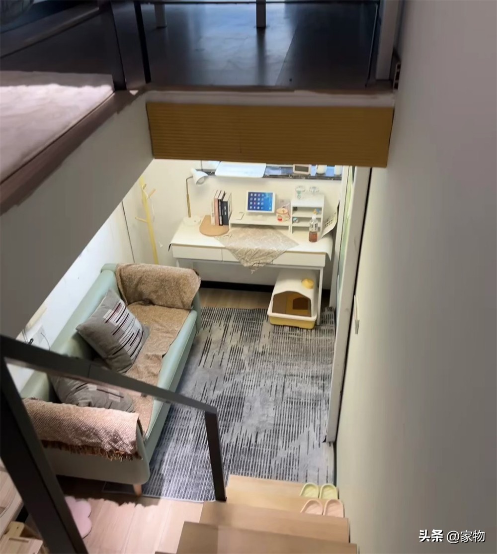 Căn hộ chỉ 15m&sup2; nhưng vẫn chia được 2 tầng: Ph&ograve;ng kh&aacute;ch, bếp v&agrave; giường đ&ocirc;i đều kh&ocirc;ng thiếu - Ảnh 7.