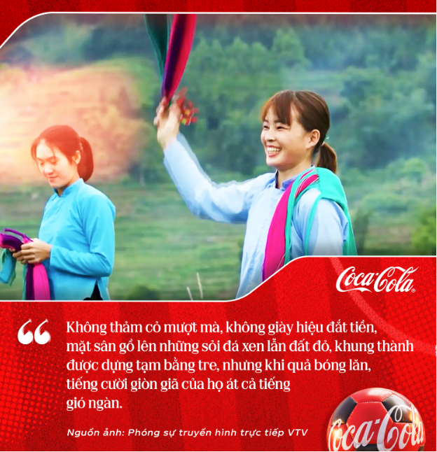 Phụ nữ S&aacute;n Chỉ sống trọn đam m&ecirc; với b&oacute;ng đ&aacute; từ đ&ocirc;i ch&acirc;n trần - Ảnh 2.