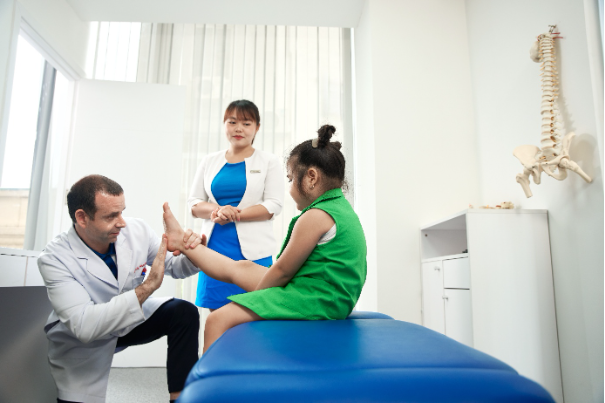 Hệ thống Phòng khám ACC nâng cao sức khỏe cơ xương khớp, kiến tạo chất lượng sống bền vững - Ảnh 2. Hệ thống Phòng khám ACC nâng cao sức khỏe cơ xương khớp, kiến tạo chất lượng sống bền vững - Ảnh 2.