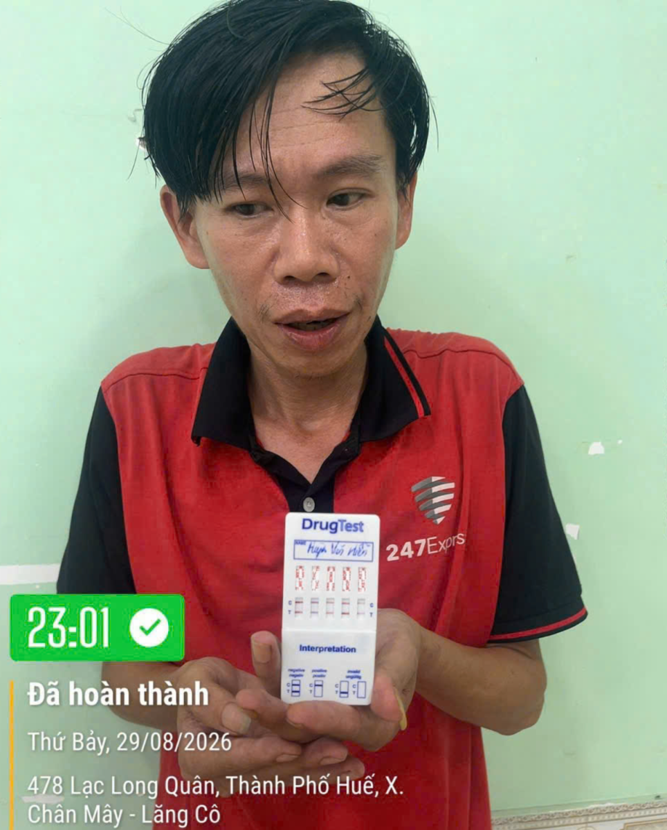 Huỳnh Ngọc Hiền trốn truy n&atilde; 5 năm: Bắt giữ tại Huế Sau khi Tấn c&ocirc;ng vợ v&agrave; mẹ vợ - Ảnh 1.