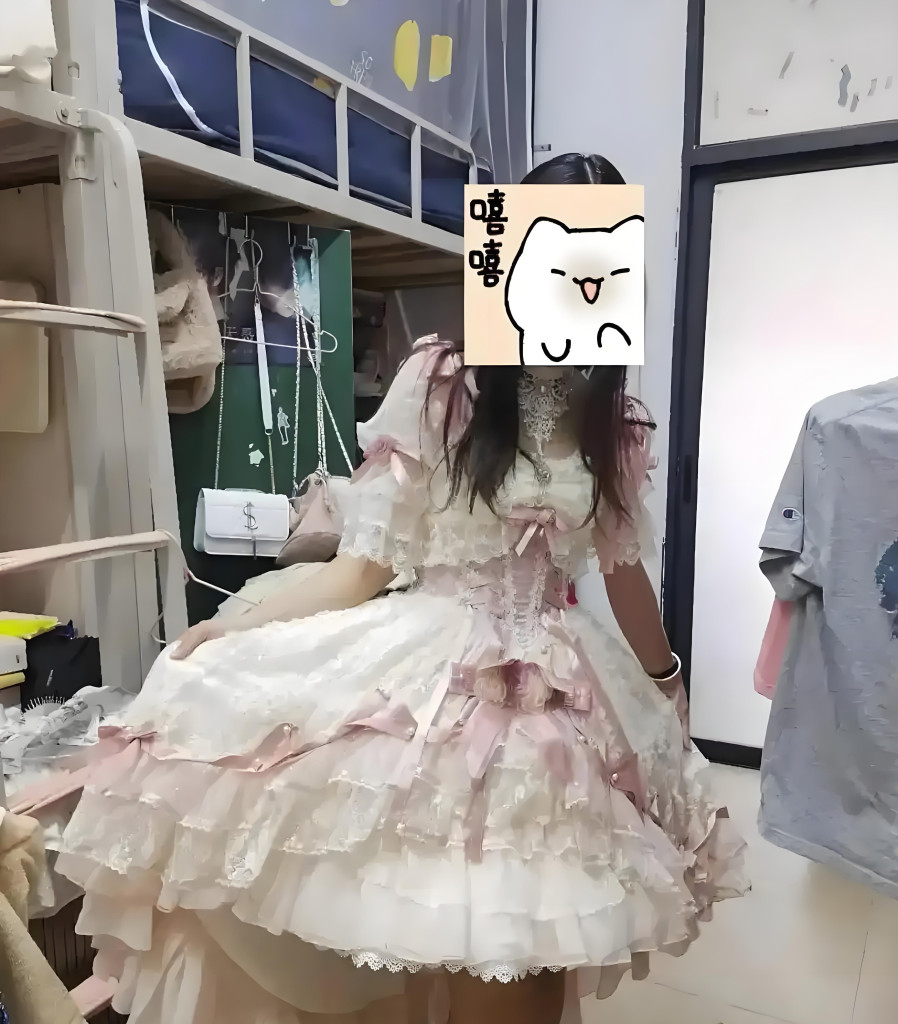 - Ảnh 2. - Ảnh 2.