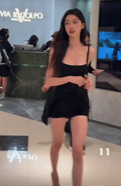 H&igrave;nh cam thường của hot girl Douyin khiến hơn 5000 người hoảng hốt- Ảnh 3.