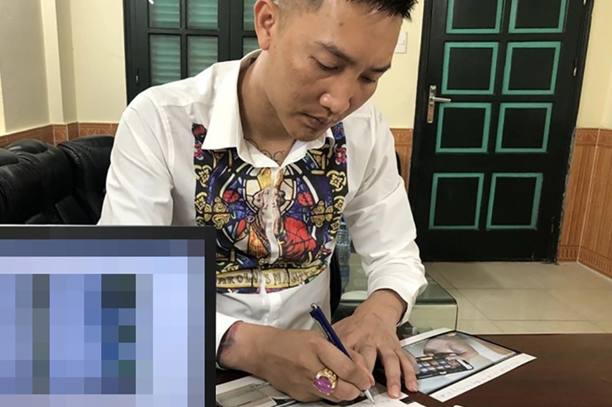 Huấn Hoa Hồng: Cuộc sống giang hồ v&agrave; những lần bị xử phạt h&agrave;nh ch&iacute;nh - Ảnh 3.