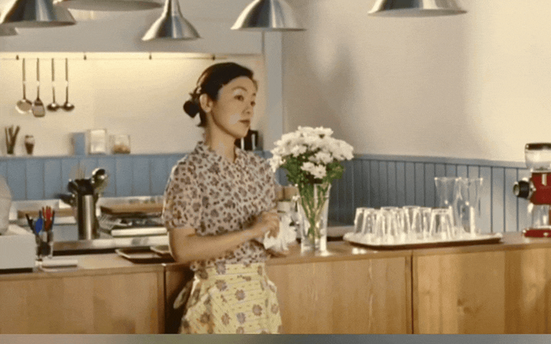 Kobayashi Satomi sống độc th&acirc;n hạnh ph&uacute;c: Cuộc sống &yacute; nghĩa ở tuổi 61 - Ảnh 2.