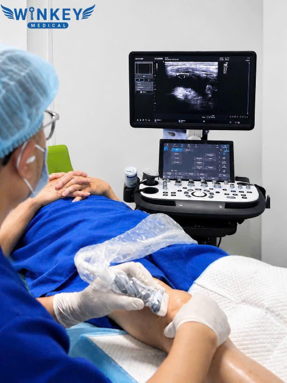 Lời khuy&ecirc;n bảo vệ sức khoẻ xương khớp từ B&aacute;c sĩ CKII - Ph&ograve;ng kh&aacute;m Winkey Medical - Ảnh 2.